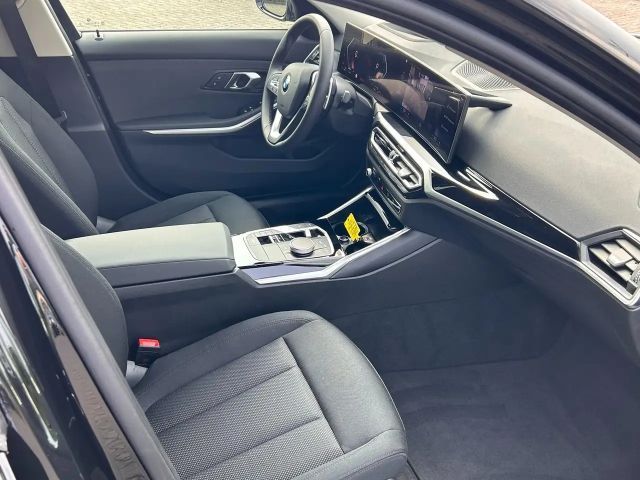 BMW 320 320d Sedan xDrive