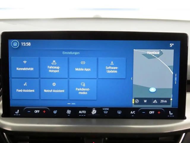 Ford Focus Titanium Wagon