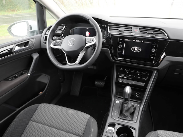 Volkswagen Touran DSG IQ.Drive R-Line