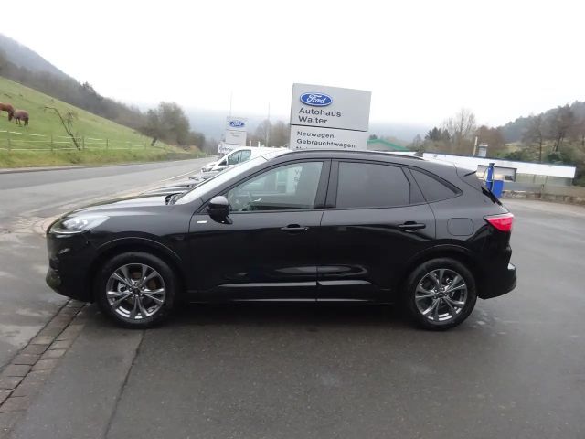 Ford Kuga Hybrid ST Line X