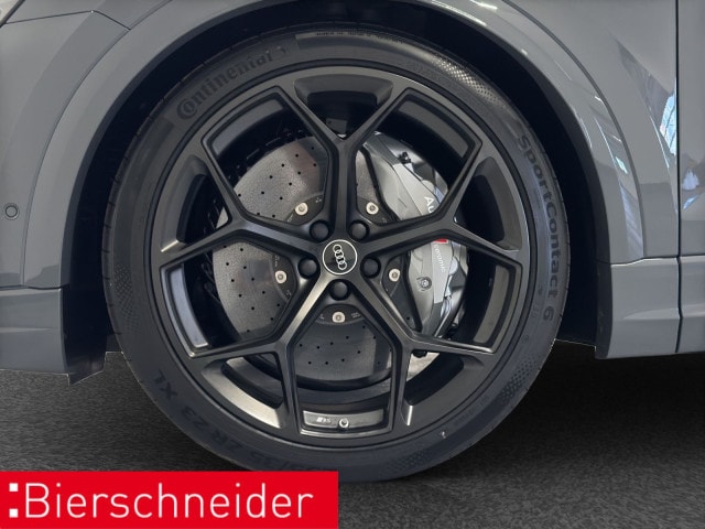 Audi RS Q8 Performance Quattro