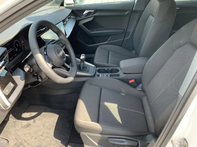 Audi A3 30 TFSI Sedan Sportback