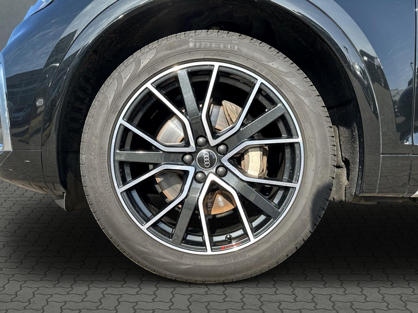 Audi Q5 50 TFSI Hybride Quattro S-Line