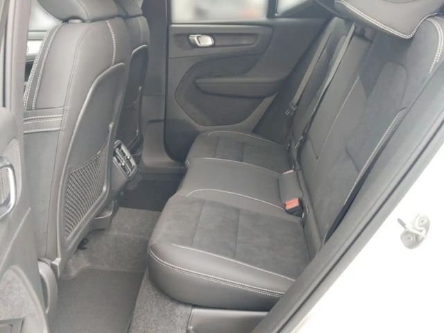 Volvo XC40 Dark Plus