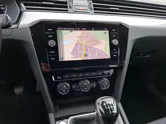Volkswagen Passat 1.5 TSI Business