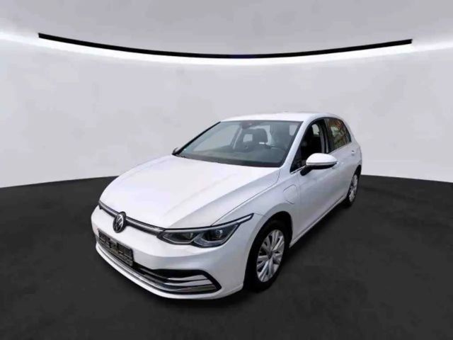 Volkswagen Golf 1.4 TSI Style eHybrid