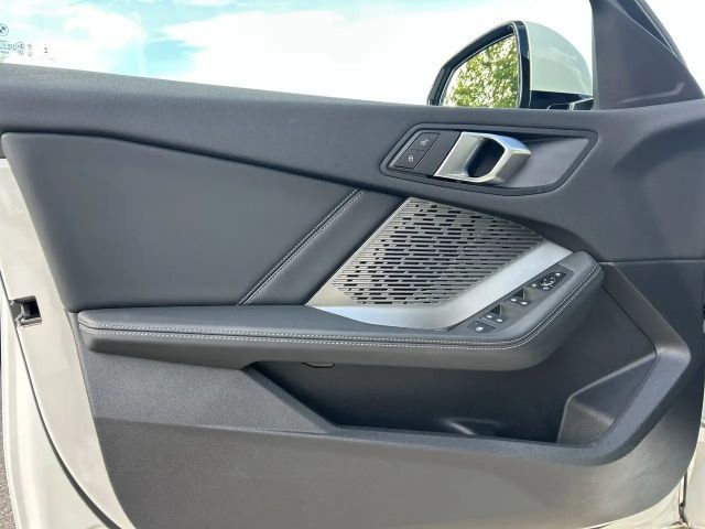 BMW 118 118d M-Sport Sedan