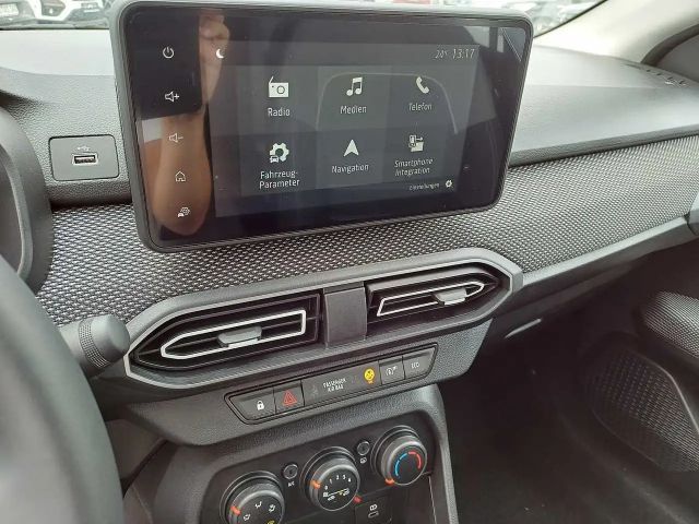 Dacia Sandero Expression 1.0 TCe 100 LPG NAVI/KAMERA/EInparkhilf