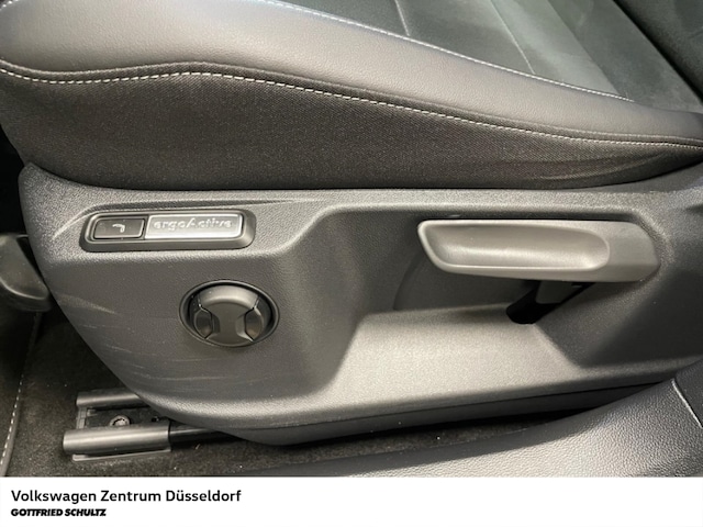 Volkswagen T-Roc 1.5 TSI DSG R-Line