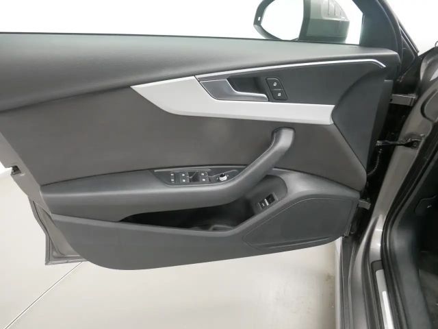 Audi A4 40 TDI Quattro Sedan