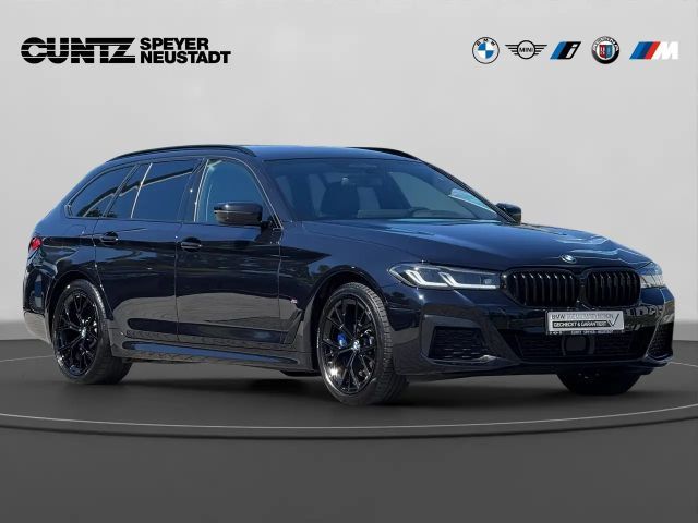 BMW 530 530i M-Sport Touring xDrive