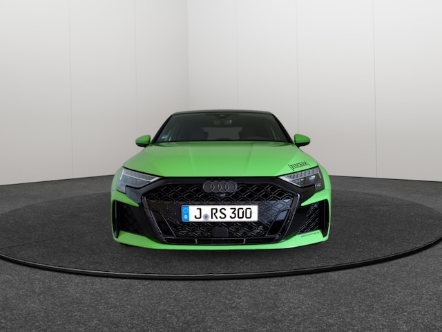 Audi RS3 Quattro S-Tronic Sedan