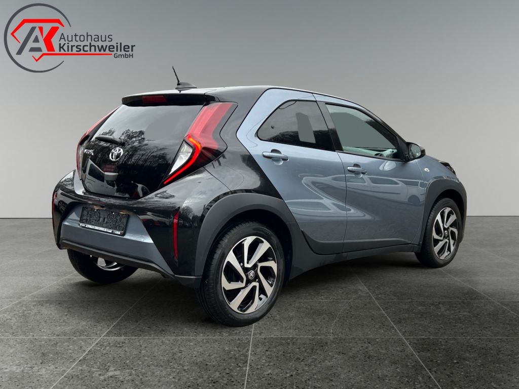 Toyota Aygo X 5-deurs Basis