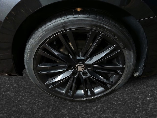 Skoda Superb 2.0 TDI Combi Style Style