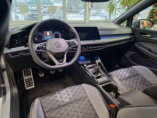 Volkswagen Golf 1.5 TSI Golf VIII R-Line