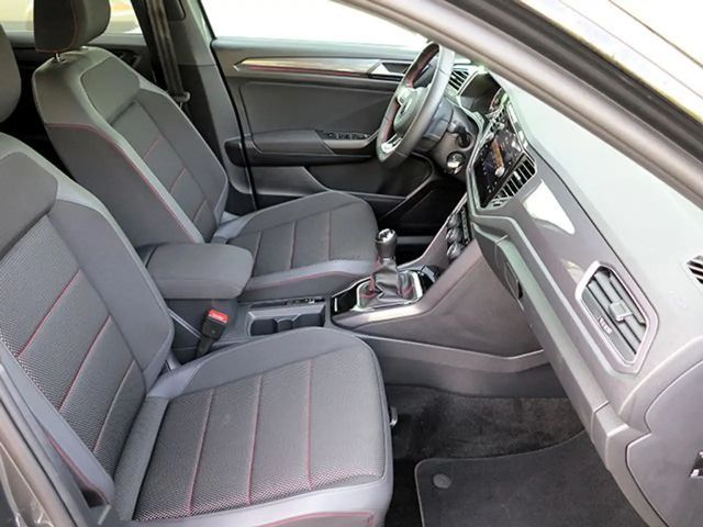 Volkswagen T-Roc Sport