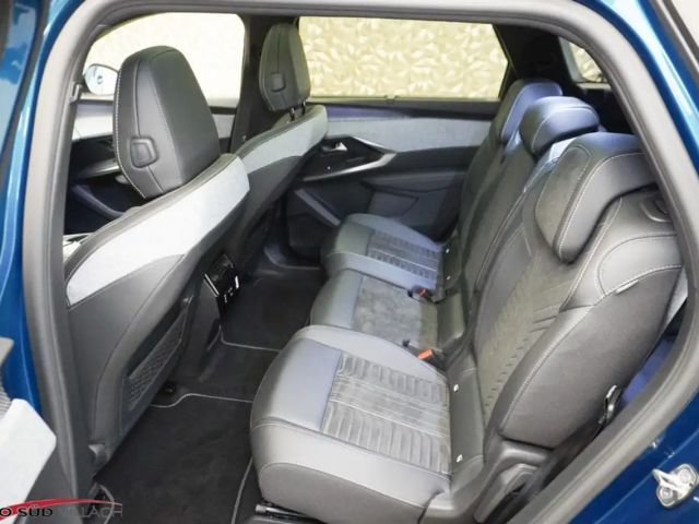 Peugeot E-5008 GT-Line