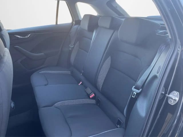 Skoda Scala Essence TSI