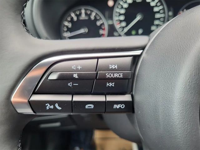 Mazda 3 Homura SkyActiv e-Skyactiv