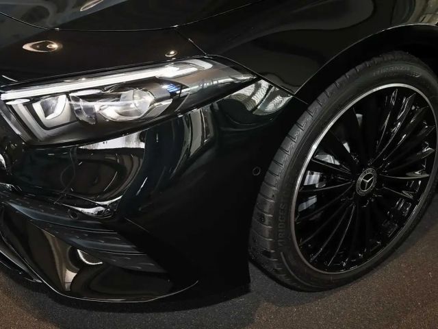 Mercedes-Benz A 180 AMG Line