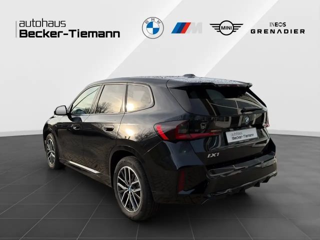 BMW iX1 xDrive30