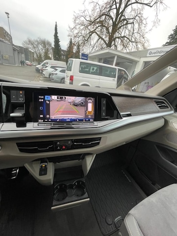 Volkswagen Multivan Lang Style T7