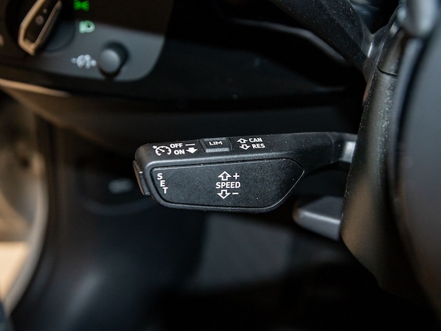 Audi A4 40 TDI Avant S-Line S-Tronic