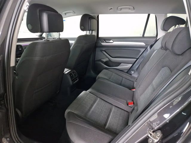 Volkswagen Passat Business Variant