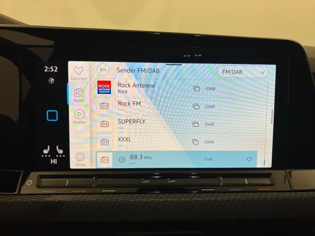 Volkswagen Golf R-Line