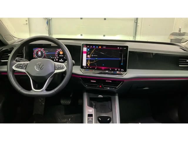 Volkswagen Passat 1.5 eTSI Business Variant