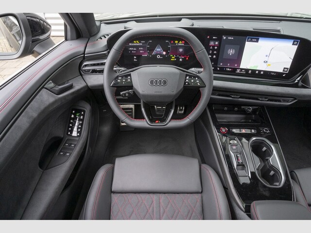 Audi A6 Avant Quattro S-Tronic