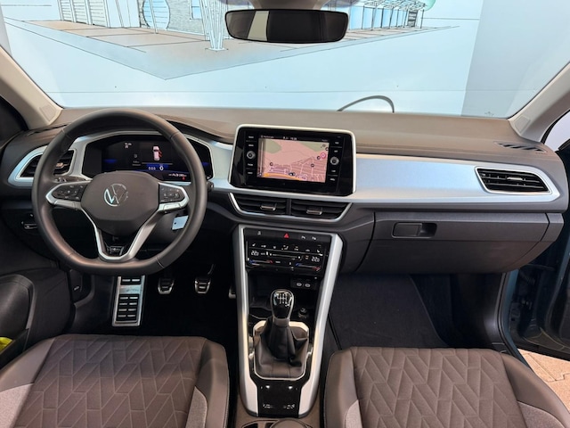 Volkswagen T-Roc T-Roc Goal 1,0 TSI 6-Gang Schaltung +LED +AHK +...