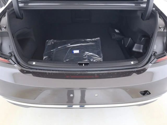 Volvo S90 Bright Recharge T8 Ultimate