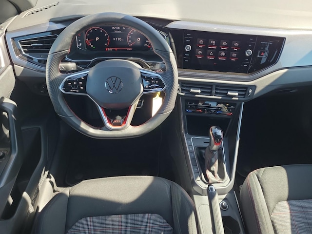 Volkswagen Polo 2.0 TSI DSG GTI IQ.Drive