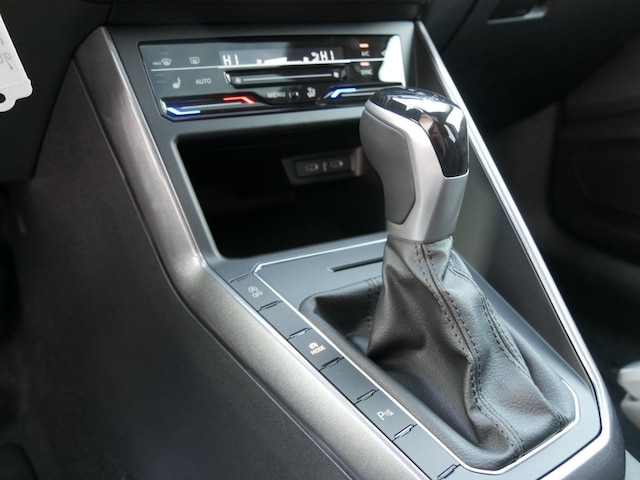 Volkswagen Polo 1.0 TSI DSG Style