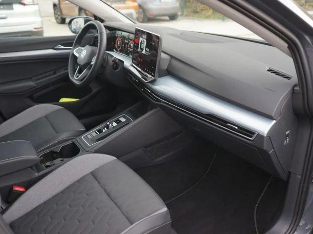 Volkswagen Golf 1.5 eTSI Golf VIII