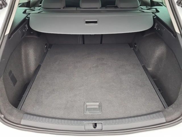 Seat Leon 2.0 TDI DSG Sportstourer Style