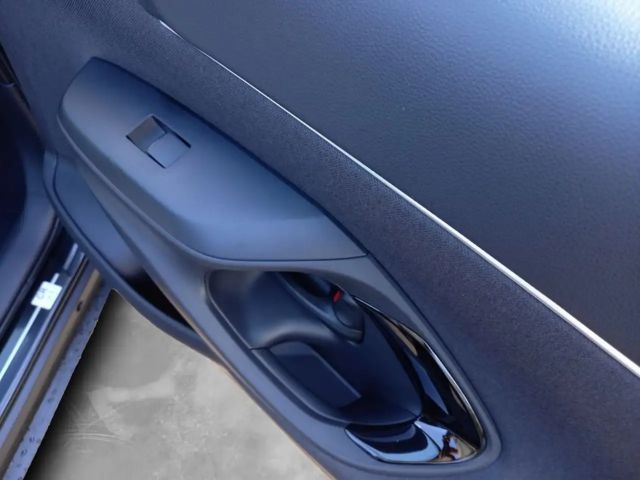 Toyota Yaris Cross Teamplayer,Safety-Paket,Winter-Paket