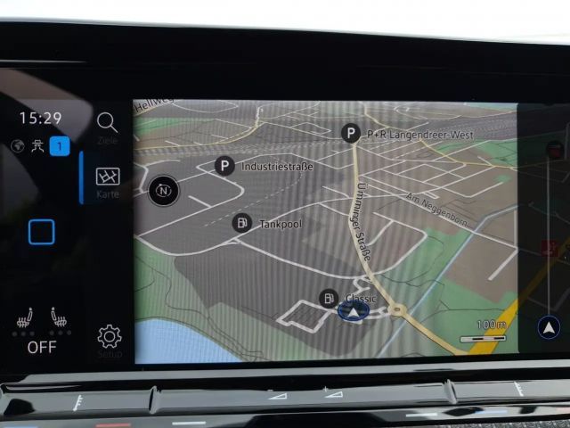 Volkswagen Golf 1.5 TSI IQ.Drive R-Line Variant