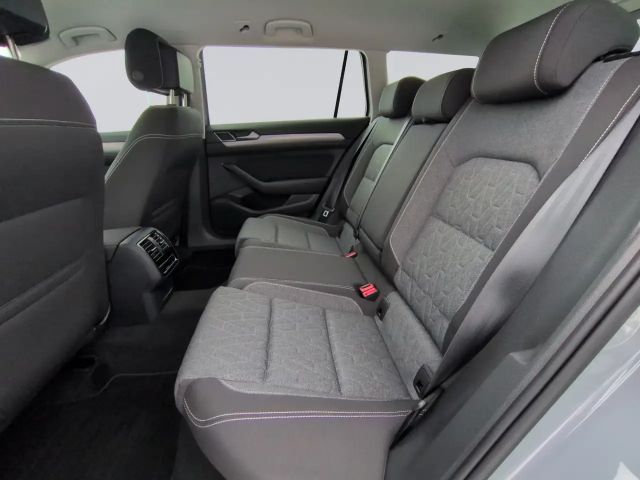 Volkswagen Passat 2.0 TDI Business DSG Variant