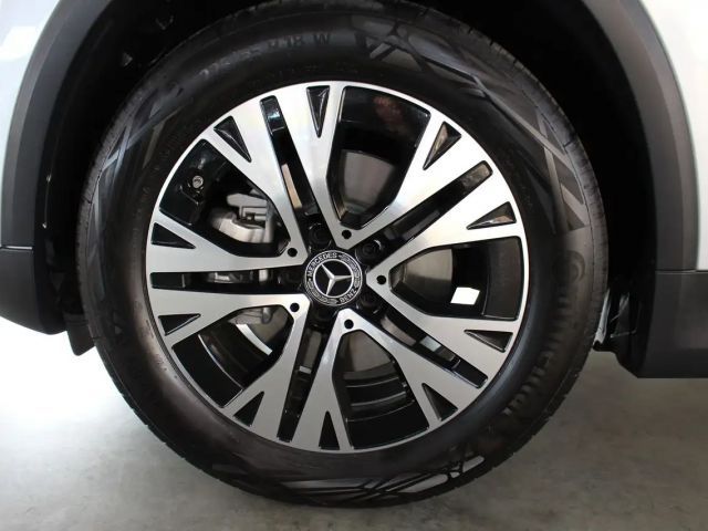 Mercedes-Benz GLA 200 Progressive