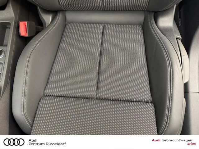 Audi A3 35 TFSI S-Line Sedan Sportback