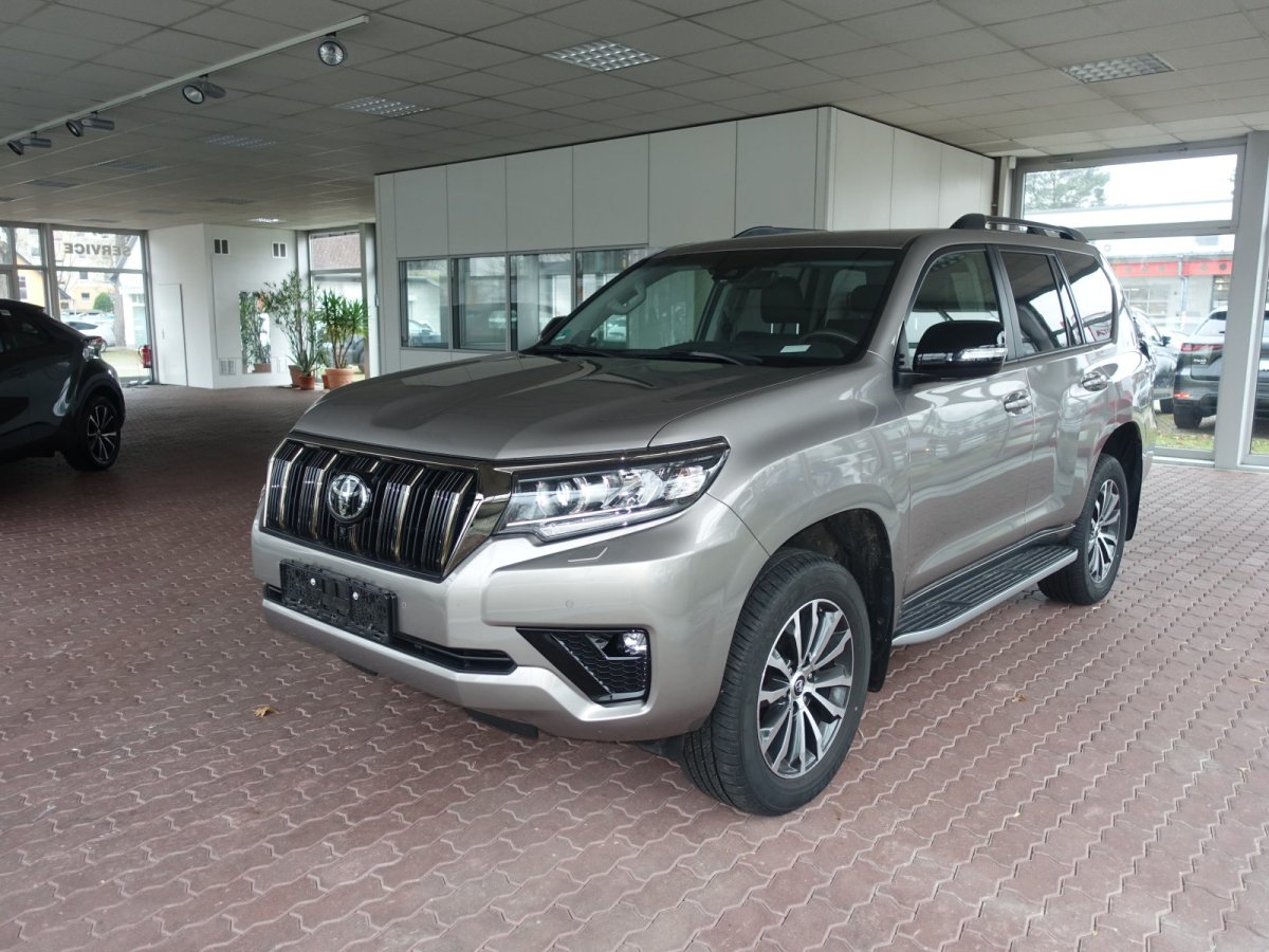 Toyota Land Cruiser 5-deurs Plus