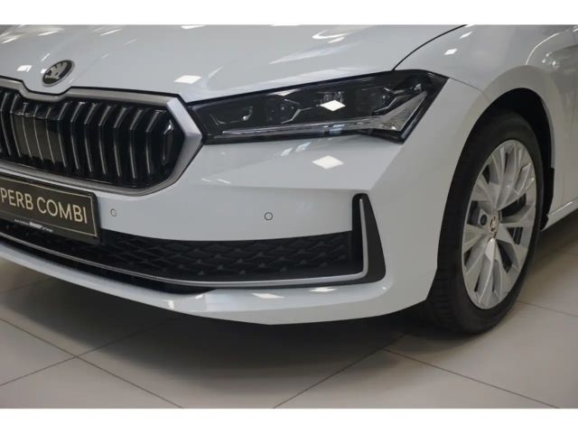 Skoda Superb 2.0 TDI Combi Selection