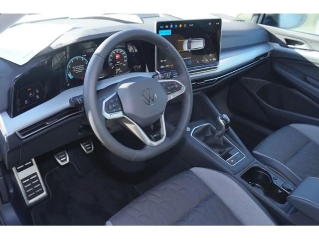 Volkswagen Golf 1.5 TSI Golf VIII