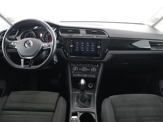 Volkswagen Touran DSG