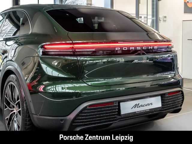 Porsche Macan 4