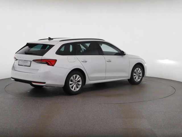 Skoda Octavia Essence TSI
