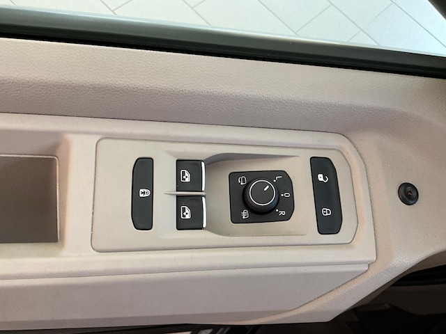 Volkswagen Multivan Multivan     Life LÜ110TDI Aut