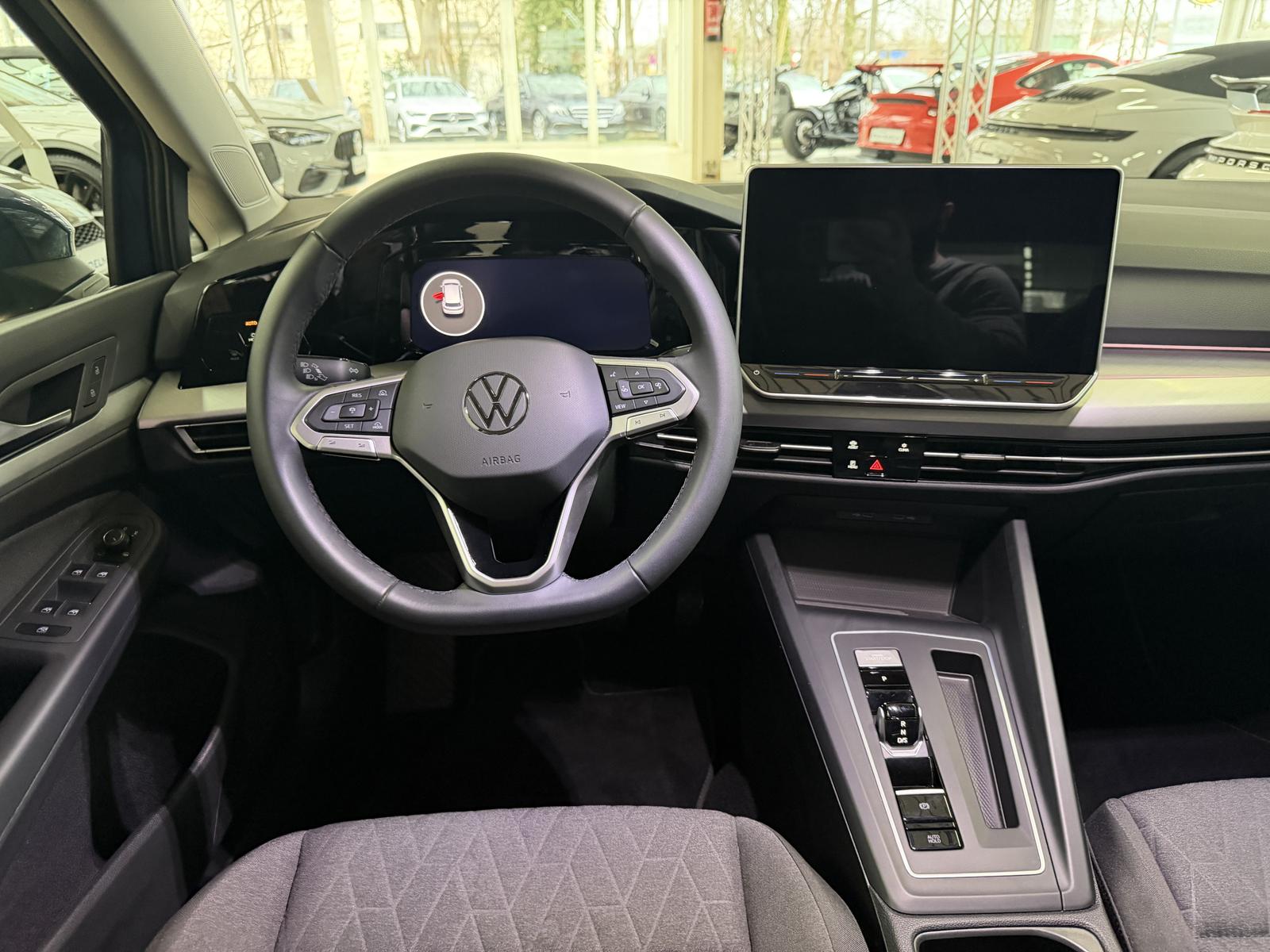 Volkswagen Golf 1.5 eTSI DSG Life